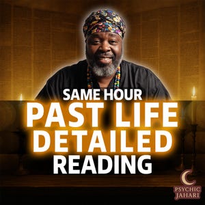 Puede incluir: Imagen de un hombre sonriente con barba y pañuelo colorido. El texto superpuesto dice "SAME HOUR PAST LIFE DETAILED READING". El fondo es de un tono dorado cálido con una textura sutil, y hay velas a ambos lados.