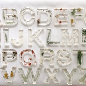 Letras de resina floral