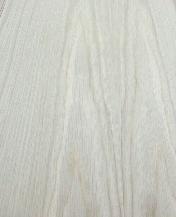 Chapa de madera de roble blanco de 12 x 96 con respaldo de madera de 1' x  8' x 1/25 de espesor Grado A -  España