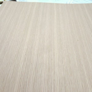 L:2.5meters Width:580mm T:0.25mm Natural Black Walnut Burl Wood Veneer  Sheets Guitar