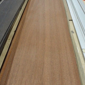 Afrikanisches Sapele Mahagoni Flat Cut Holzfurnier 9 &quot;x 24&quot;