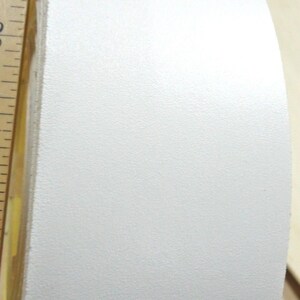 Rollo de canto de melamina blanca de 4,75&quot; x 120&#39;&#39; con adhesivo preencolado (4-3/4&#39;&#39;)