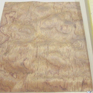 Waterfall Bubinga Figured Kewazinga wood veneer 5&quot; x 6&quot; no backer (raw) 1/42&quot;