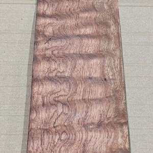 Bubinga Waterfall Figured Kewazinga wood veneer in 3" x 57" raw 1/42" thickness