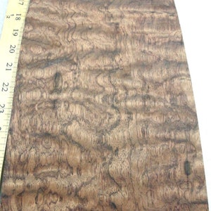 Waterfall Bubinga Figured Kewazinga wood veneer 7&quot; x 14&quot; on wood backer 1/25&quot;