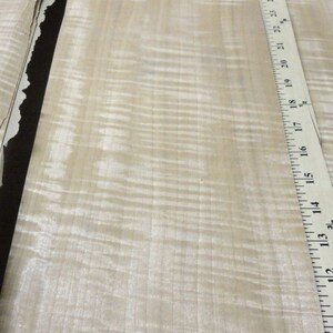 Anigre Figured Quilted wood veneer 8&quot; x 25&quot; raw 1/42&quot; with no backing &quot;AA&quot;