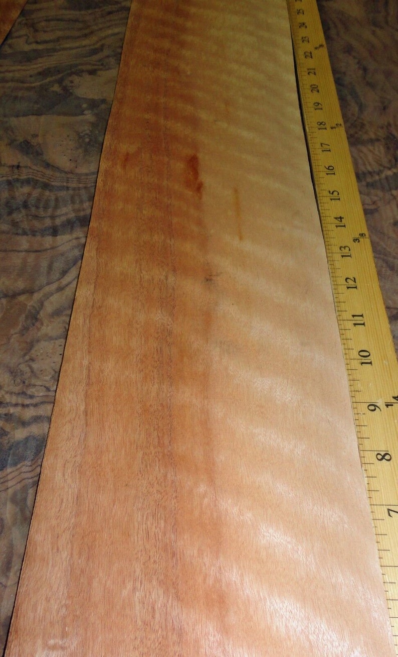 Figured Bosse Mahogany African Cedar wood veneer 5 x 31 raw no backing 1/42 image 1
