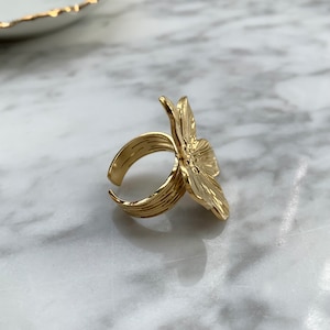 Ring goud dames bloem statement ring grote ring stainless steel ring gold plated flower jewellery afbeelding 2