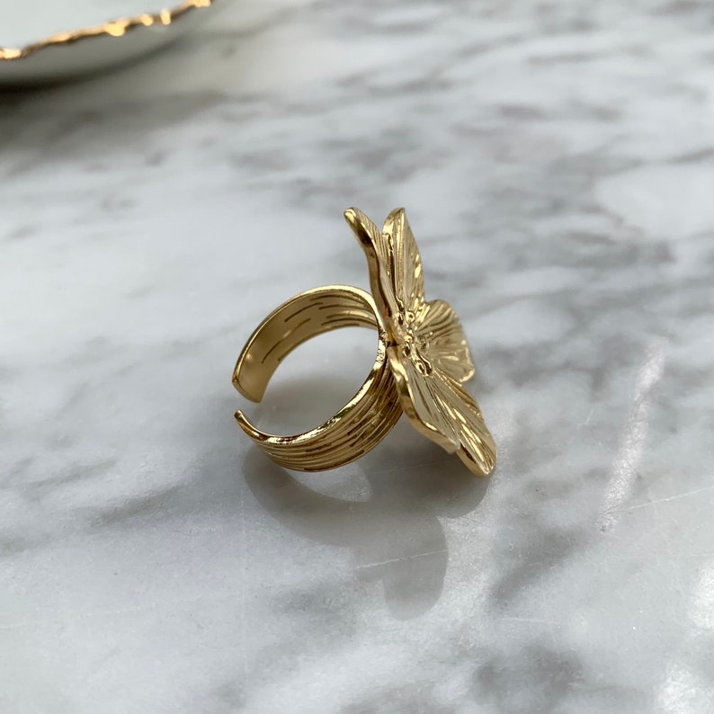 Anillo oro damas flor anillo de declaración anillo grande acero inoxidable anillo chapado en oro joyas de flores imagen 2