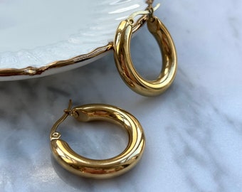 Oorbellen dames goud dik  - gouden creolen - basic oorringen - chunky kreole - hoops - earrings - goud - ohrringe gold oval