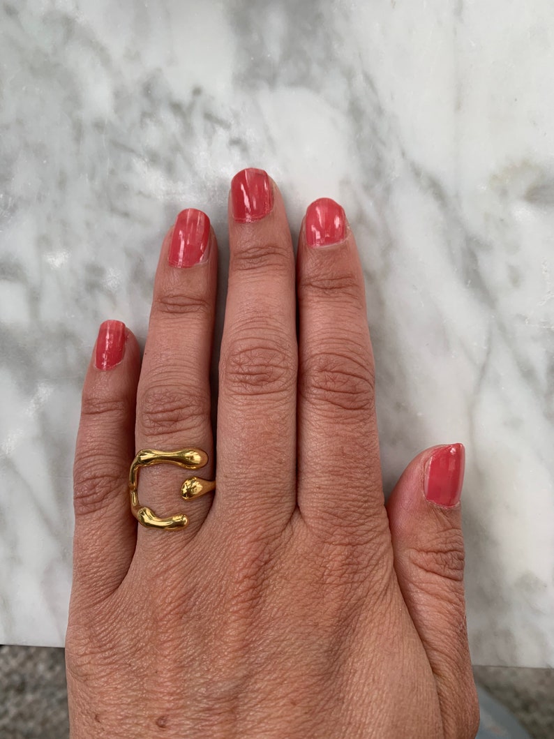 Anillo de oro para mujer anillo de declaración de 3 capas anillo minimalista acero inoxidable anillo chapado en oro imagen 3