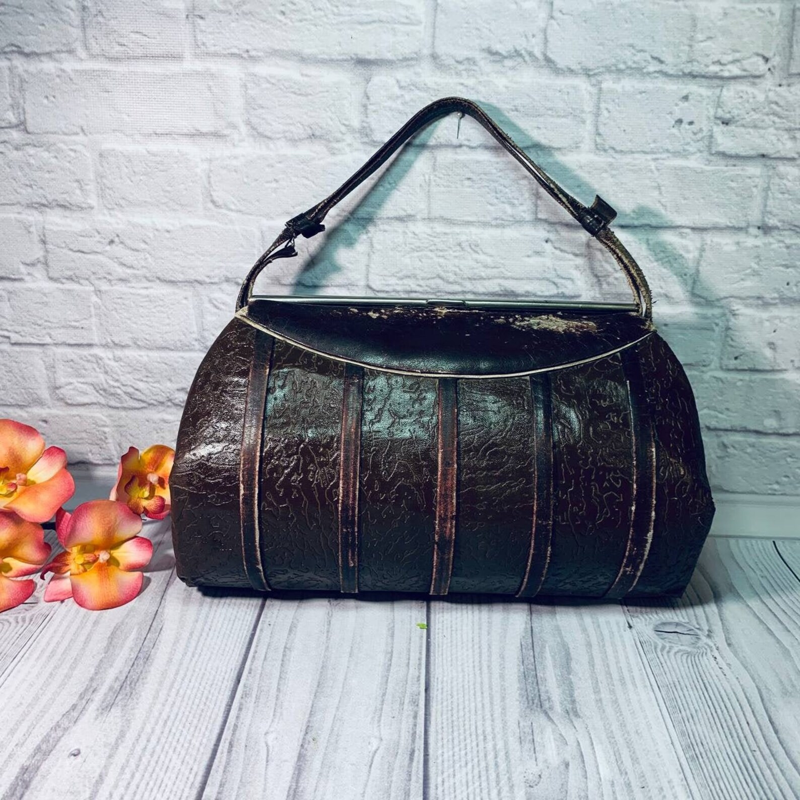 Lady's Vintage Bag 1960's Kiss Lock Bag Vintage Bag Etsy