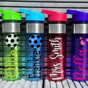 Botella de agua personalizada de 550 ml, botella de agua para niños, botella para la vuelta al cole, botella deportiva, botella de fútbol, regalo para él, regalo para ella.