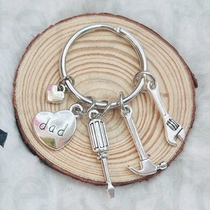 Dad Grandad Joiner Plumber Handy Man DIY Keyring Keychain Novelty Daddy Birthday Gift Present Christmas Father’s Day