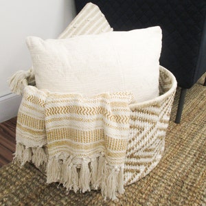 3 in 1 Basket, Stool, and Pouf bild 5