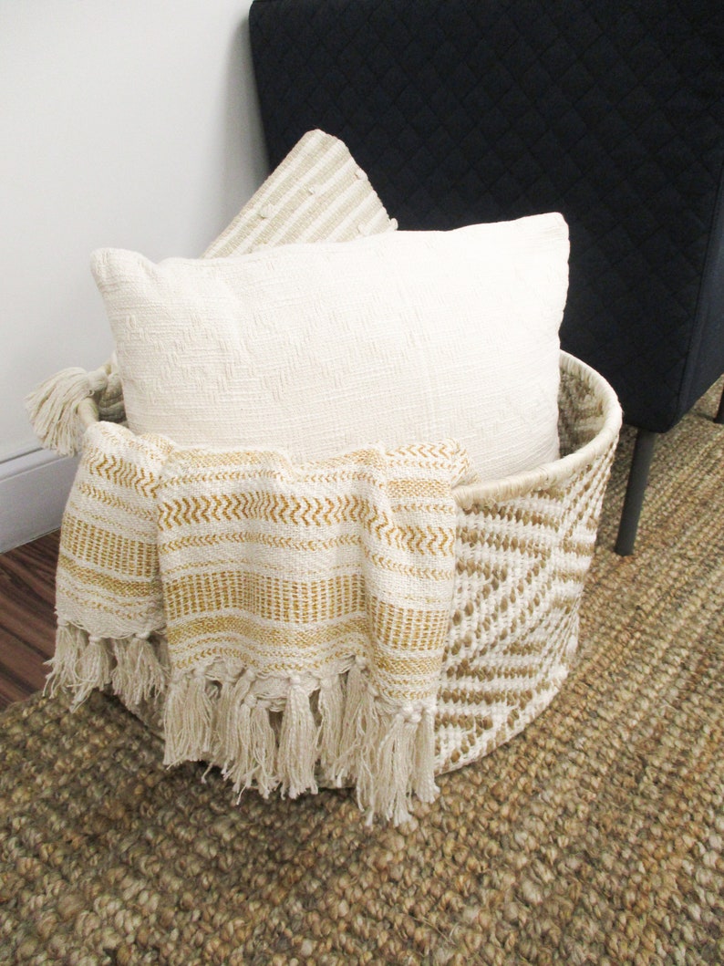 3 in 1 Basket, Stool, and Pouf bild 5
