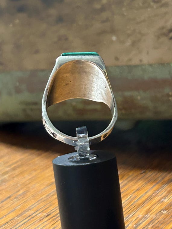 Vintage Thunderbird and Malachite Ring - image 5