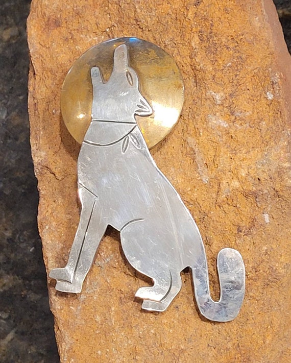 Sterling Silver Howling Coyote Brooch