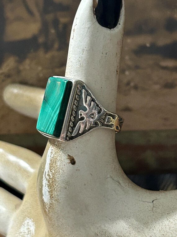 Vintage Thunderbird and Malachite Ring - image 3