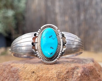 Vintage Navajo Cuff