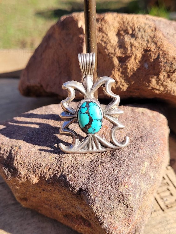 Sandcast Hubei Turquoise Pendant