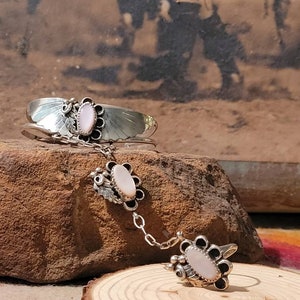 Pink Mussel Shell Slave Bracelet