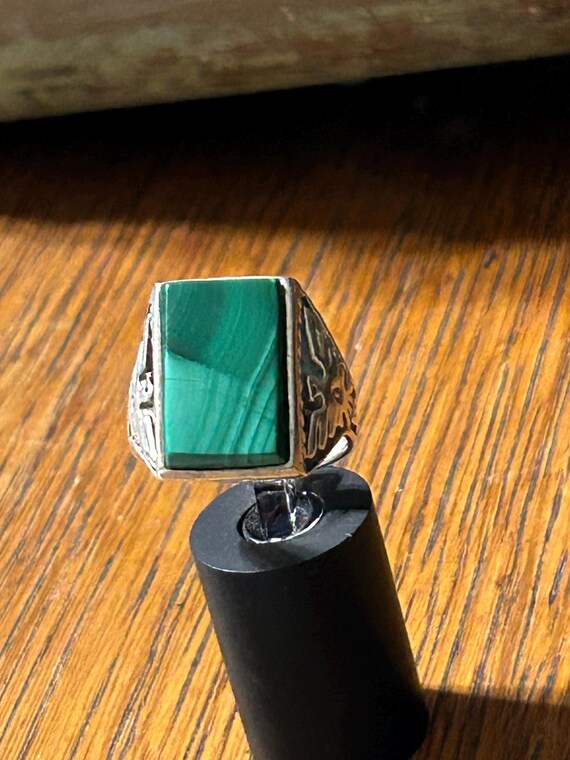 Vintage Thunderbird and Malachite Ring - image 7