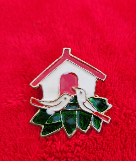 Birdhouse Brooch