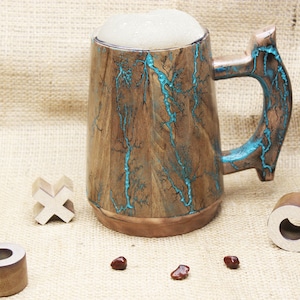 Personalisierter Bierkrug aus Holz mit Stahleinsatz: Trauzeugen Geschenk Bild 8