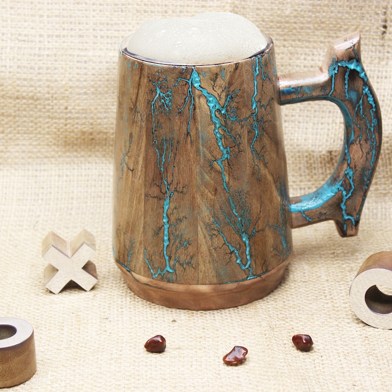 Personalisierter Bierkrug aus Holz mit Stahleinsatz: Trauzeugen Geschenk Bild 8