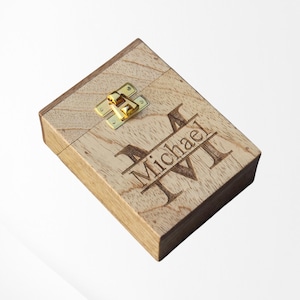 Personalised Wooden Playing Card Box | Men&#39;s Gift, Travel Game Accessory, Keepsake Card Set, Custom Game Gift for Him