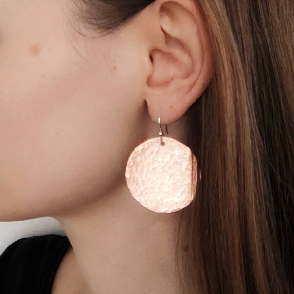 Copper Circle Dangly earrings on Sterling Silver Ear Hooks. Hand Hammered Dimpled Textured Recycled Cu. Handmade in the UK.