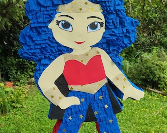 Pinata Wonder women H45xP10xL35