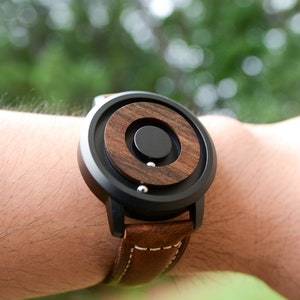 Wooden Watch: Cosmos Minimalist Wood Dial Scaleless Magnetic Wood Watch, mens watch