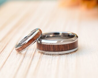 and Mrs Mr Rustic Wood Wedding Band Set Wood Couple/'s Ring Unique Anniversary Bands Ring Set