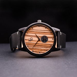 Handmade Minimalist Wood Watch For Men With Premium Leather Band, Wooden watch, Groomsmen Gift, Gift for Men, Mens Gift for Boyriend