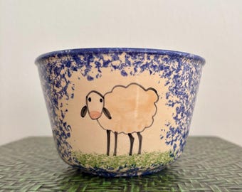 Vintage Molly Dallas Spongeware Sheep Bowl