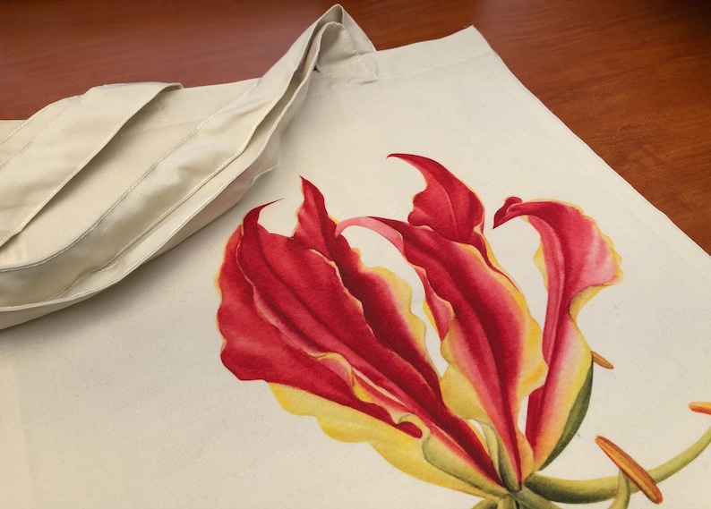 ZimbabweRhodesian Flame Lilly Gloriosa superba tote bag