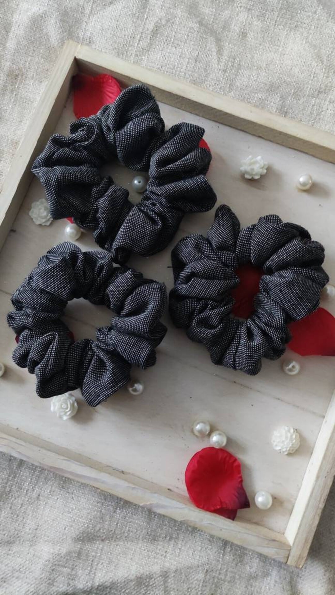 Chouchou Silk Hair Scrunchies Black