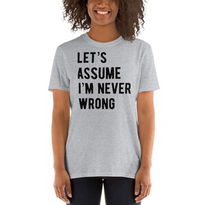 Mit diesem kurzärmeligen Unisex T-Shirt liegen Sie nie falsch.
