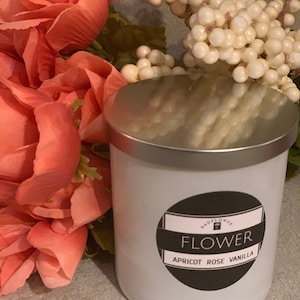 Flower by BADFLOWER ( apricot , rose and vanilla ) Soy Candle