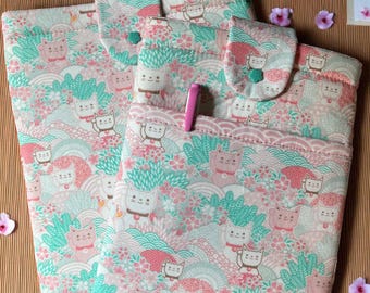 Funda para libro Lucky Cat: Protector acolchado con diseño de flor de cerezo