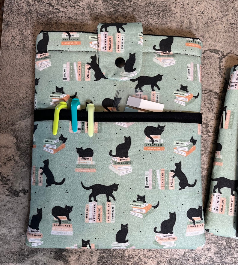 Green Cats and Books Padded Book Sleeve, Book Jacket, Book Protector, Book Lover, Bookish Gift, Book Club, BookTok, iPad Case Mid-size with pocket