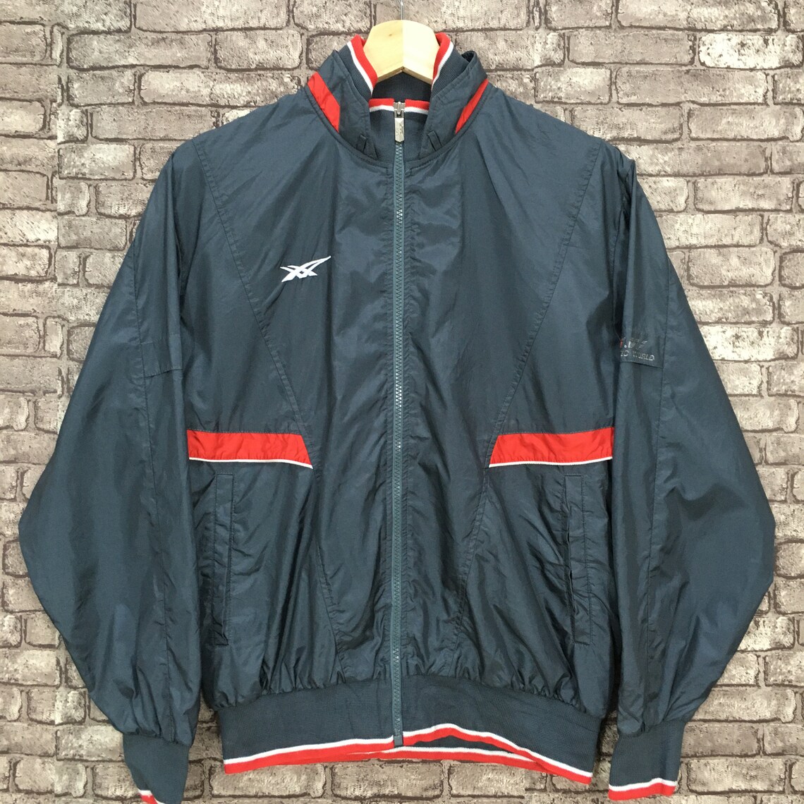 asics windbreaker womens