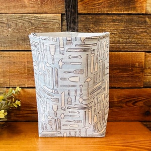 Car Trash Bag | Car Trash Caddy | Car Garbage Bin | Hangs Over Gear Shift/Headrest | Waterproof Plastic Liner | Vehicle Trash Bag