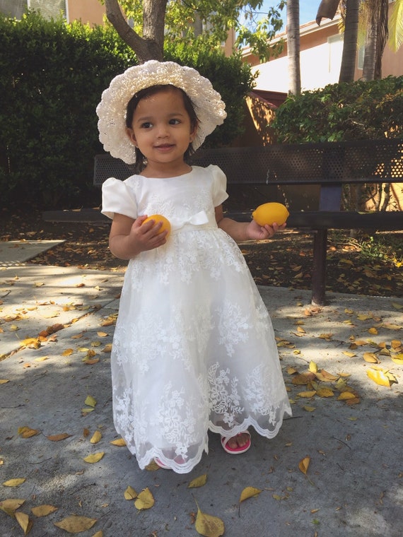 White Lace Baby Girl Dress, White Gown For Baby, Girl Baptism Dress, Newborn White Gown, Baby Girl Gift Ideas White Lace Baby Girl Dress, White Gown For Baby, Girl Baptism Dress, Newborn White Gown, Baby Girl Gift Ideas