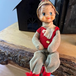 Vintage Knee Hugger White 8.5 inch Elf - Japan