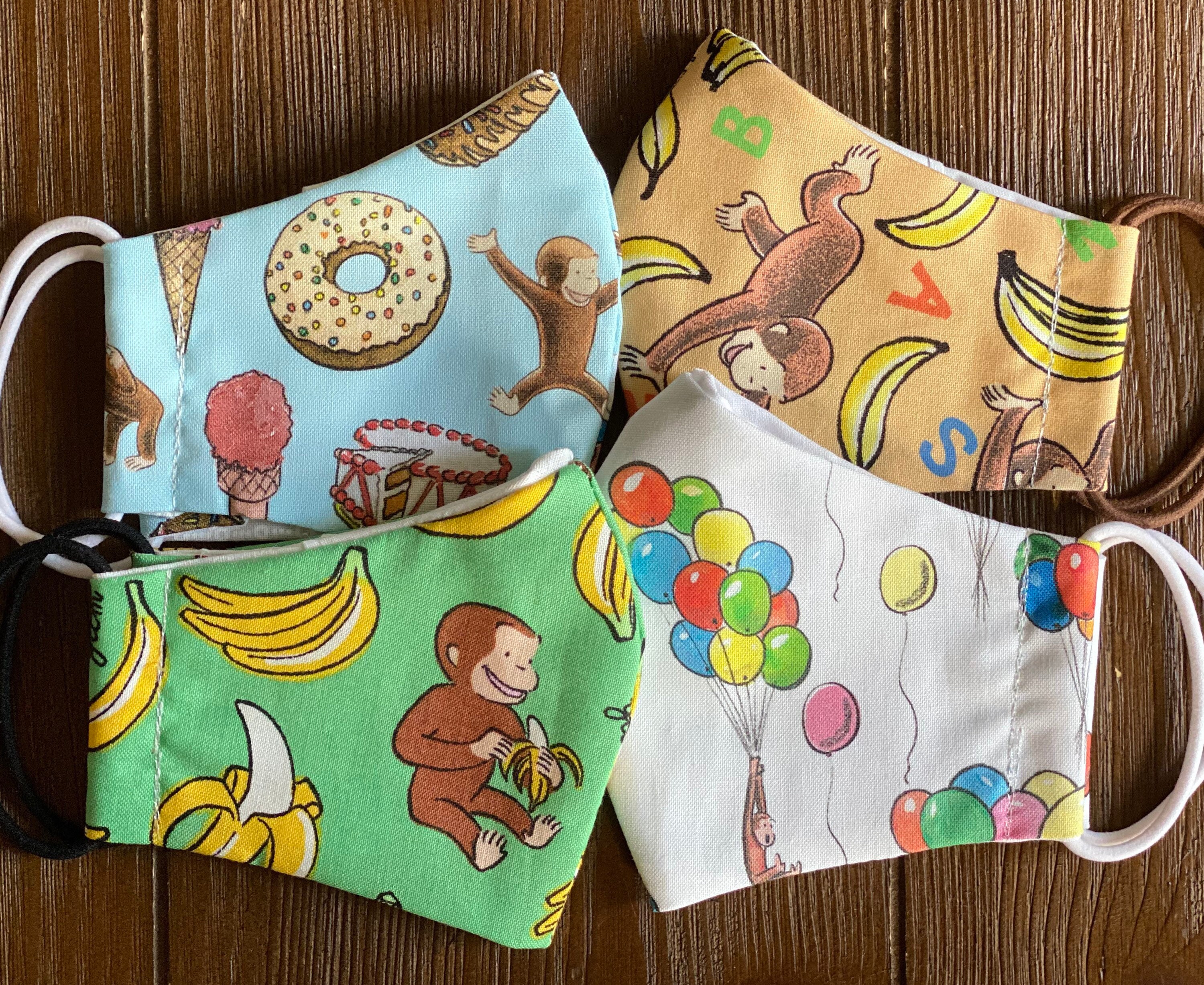 Washable Face Mask - CURIOUS GEORGE  - Layered cotton with a sewn in …