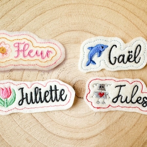 Etiquette patch personnalisable nom et motif  brodée sur feutrine