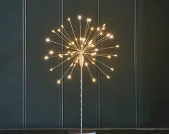 Srebrna lampa stołowa Starburst: dekoracja świąteczna zasilana bateriami